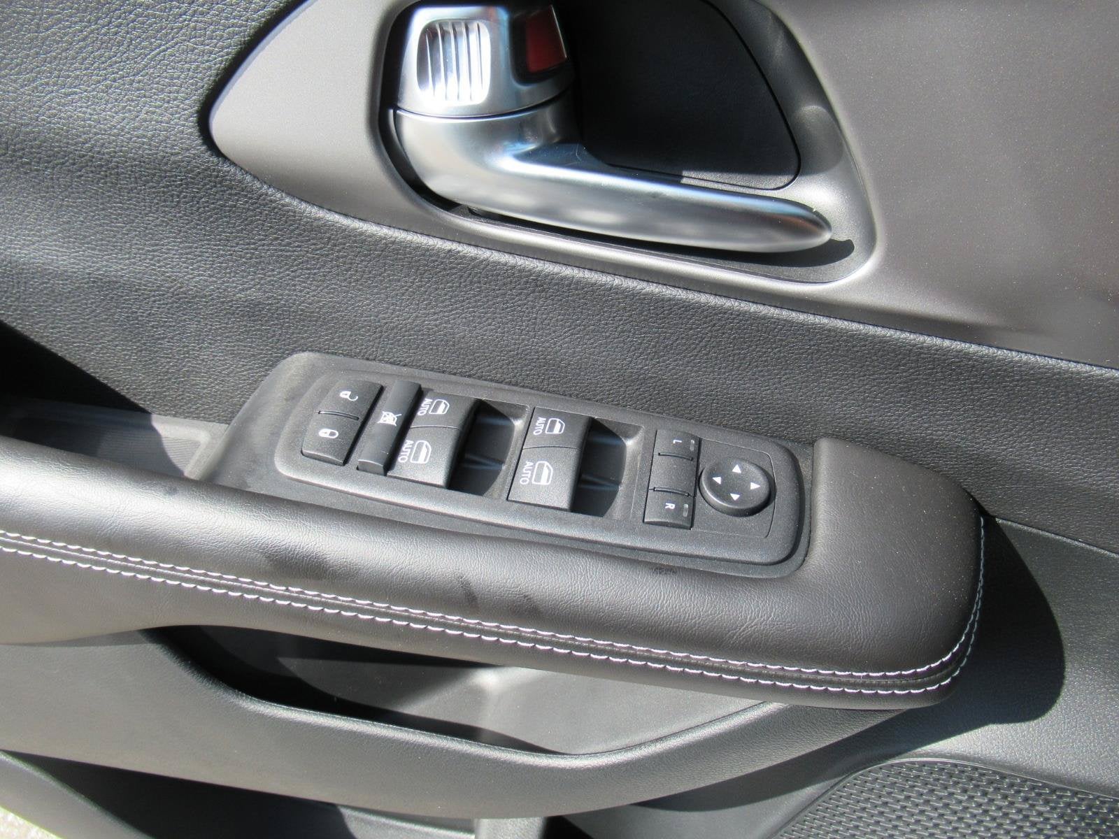 2027 Chrysler Pacifica PACIFICA LX