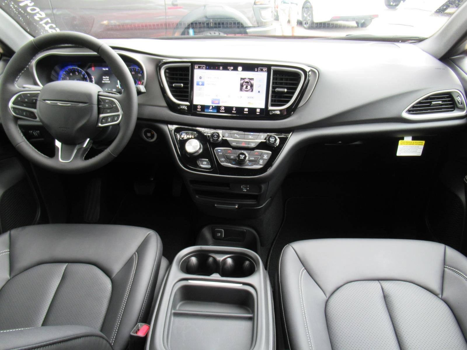 2027 Chrysler Pacifica PACIFICA LX