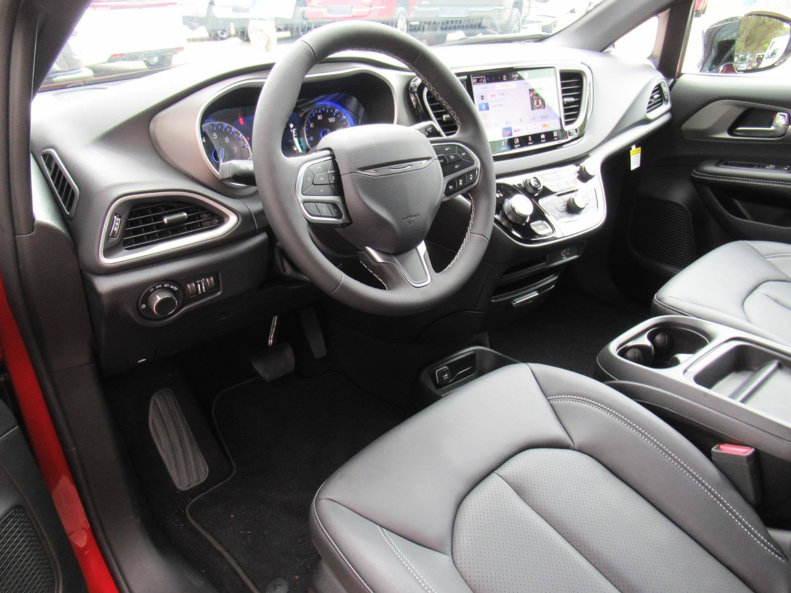 2027 Chrysler Pacifica PACIFICA LX