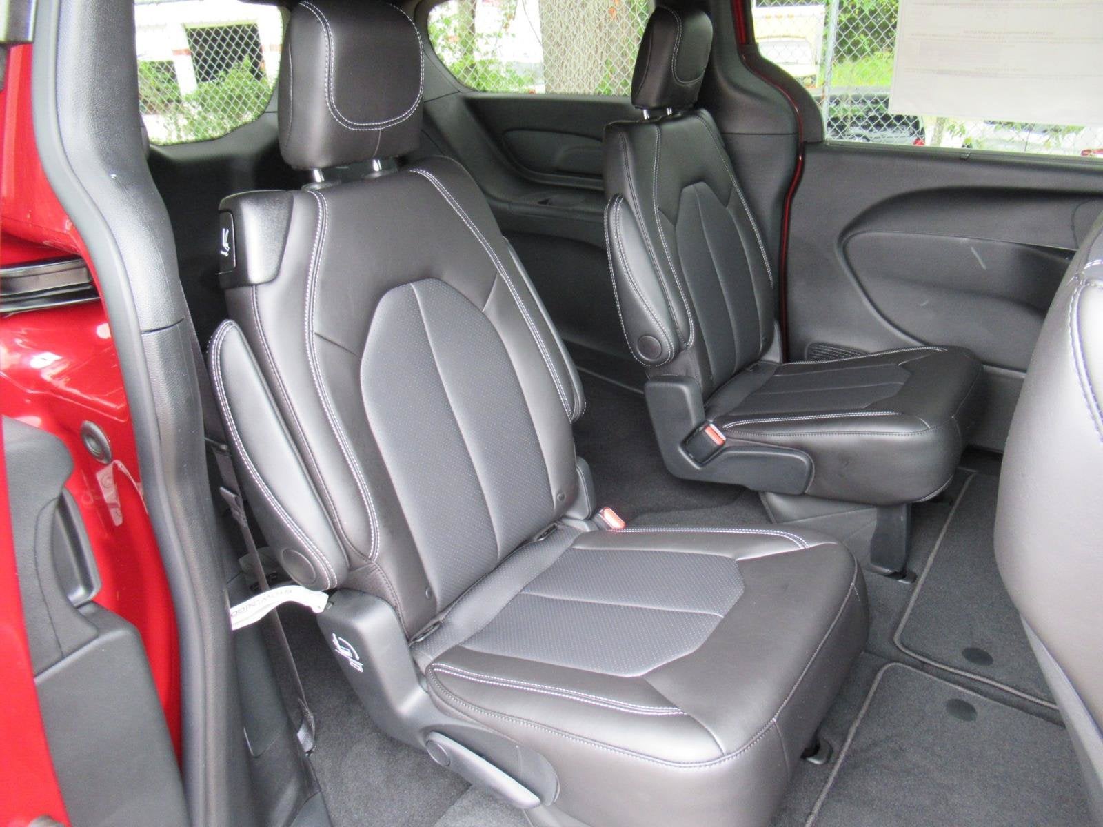 2027 Chrysler Pacifica PACIFICA LX