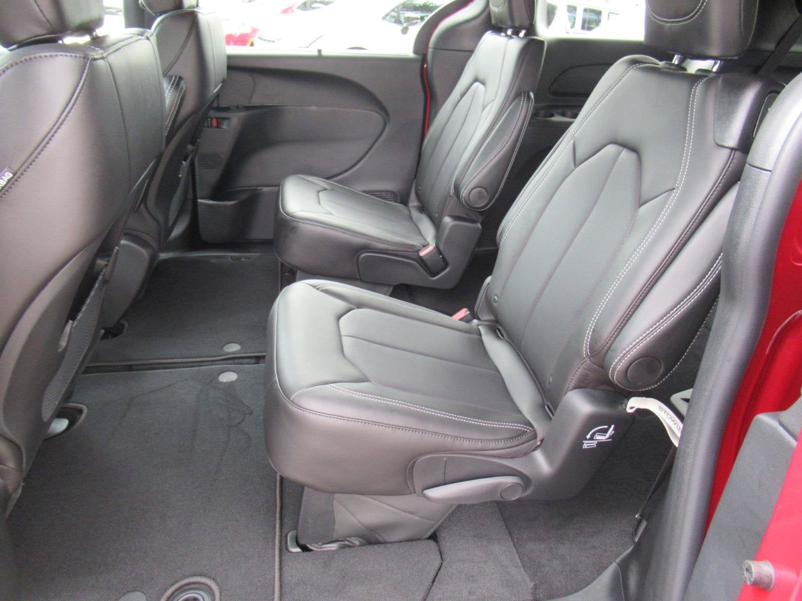 2027 Chrysler Pacifica PACIFICA LX