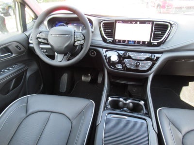 2027 Chrysler Pacifica PACIFICA LIMITED