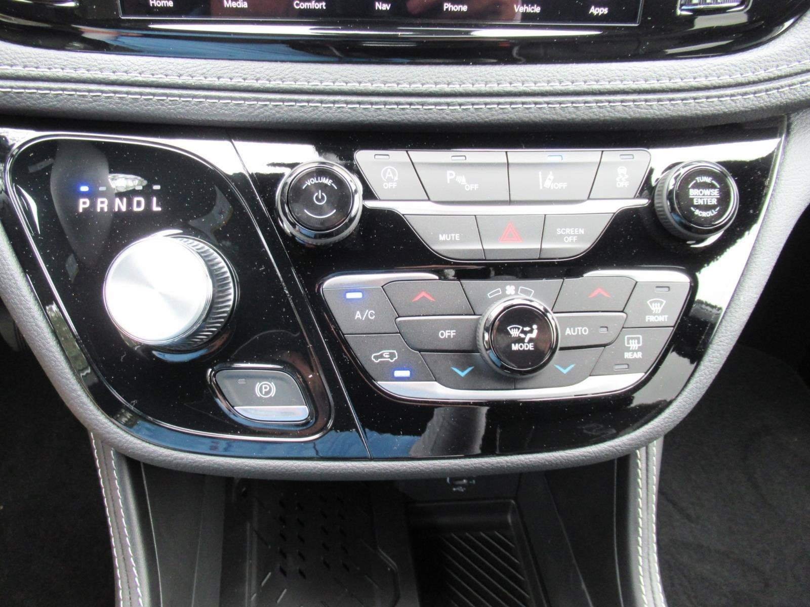 2027 Chrysler Pacifica PACIFICA LIMITED