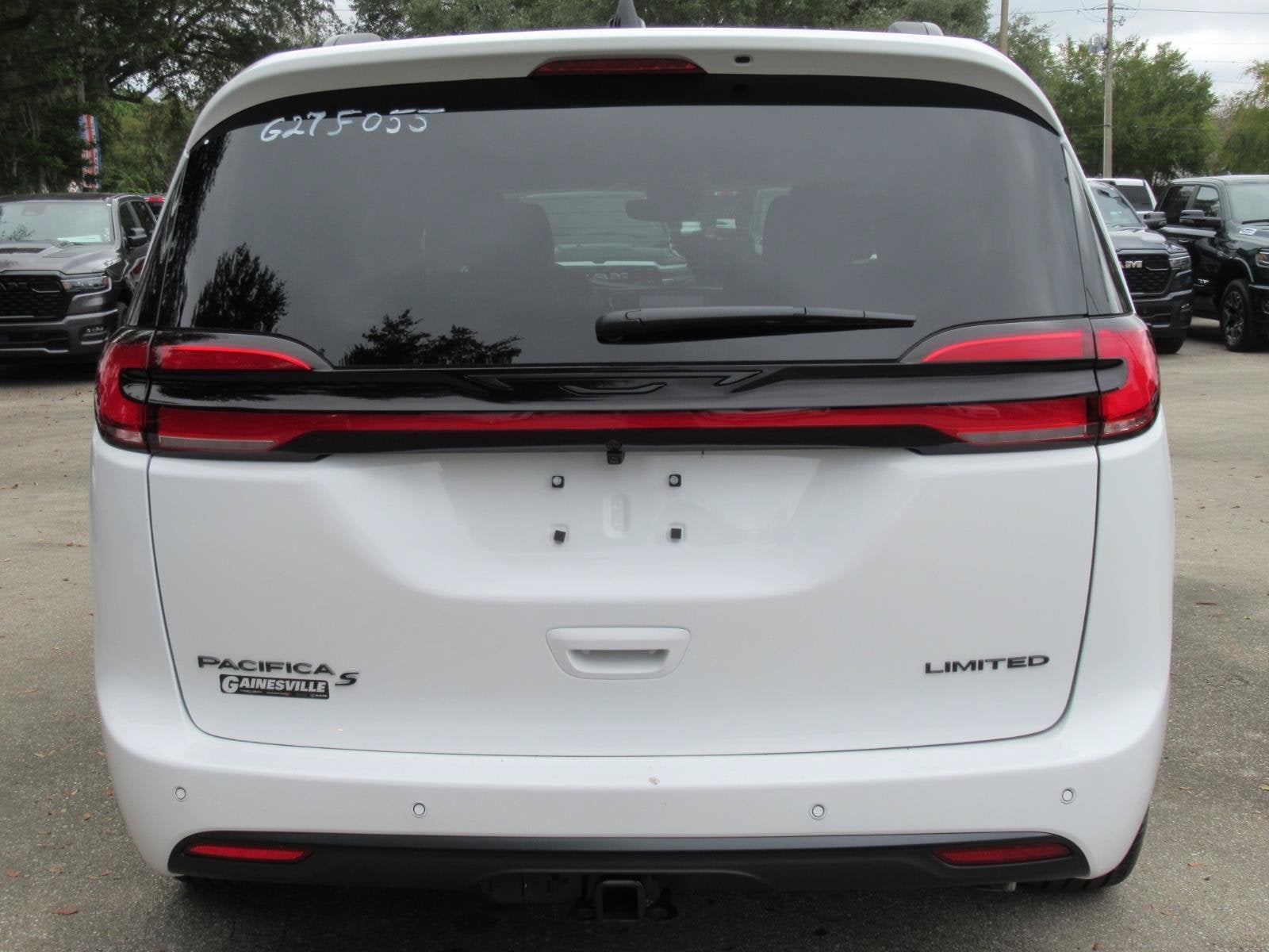 2027 Chrysler Pacifica PACIFICA LIMITED