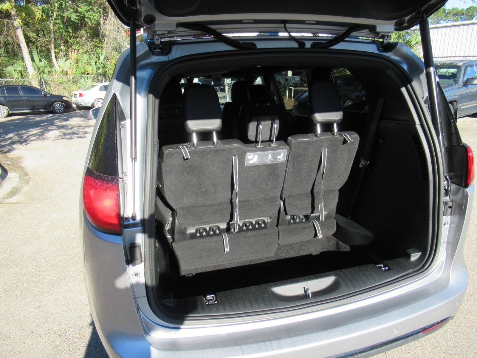 2019 Chrysler Pacifica Touring L