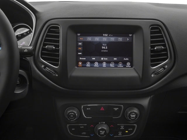 2017 Jeep Compass Latitude FWD