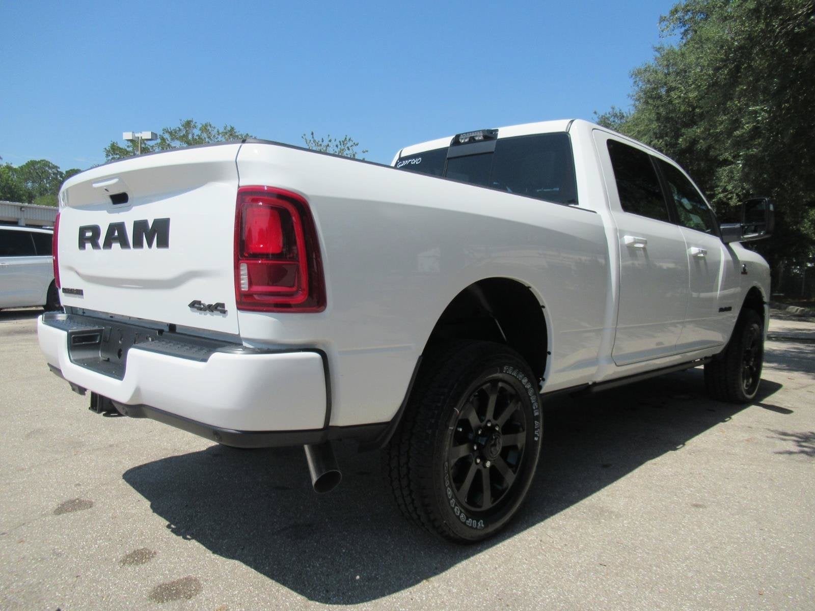 2027 RAM Ram 2500 RAM 2500 LARAMIE CREW CAB 4X4 6'4' BOX