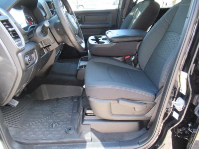2027 RAM Ram 3500 RAM 3500 TRADESMAN CREW CAB 4X4 8' BOX