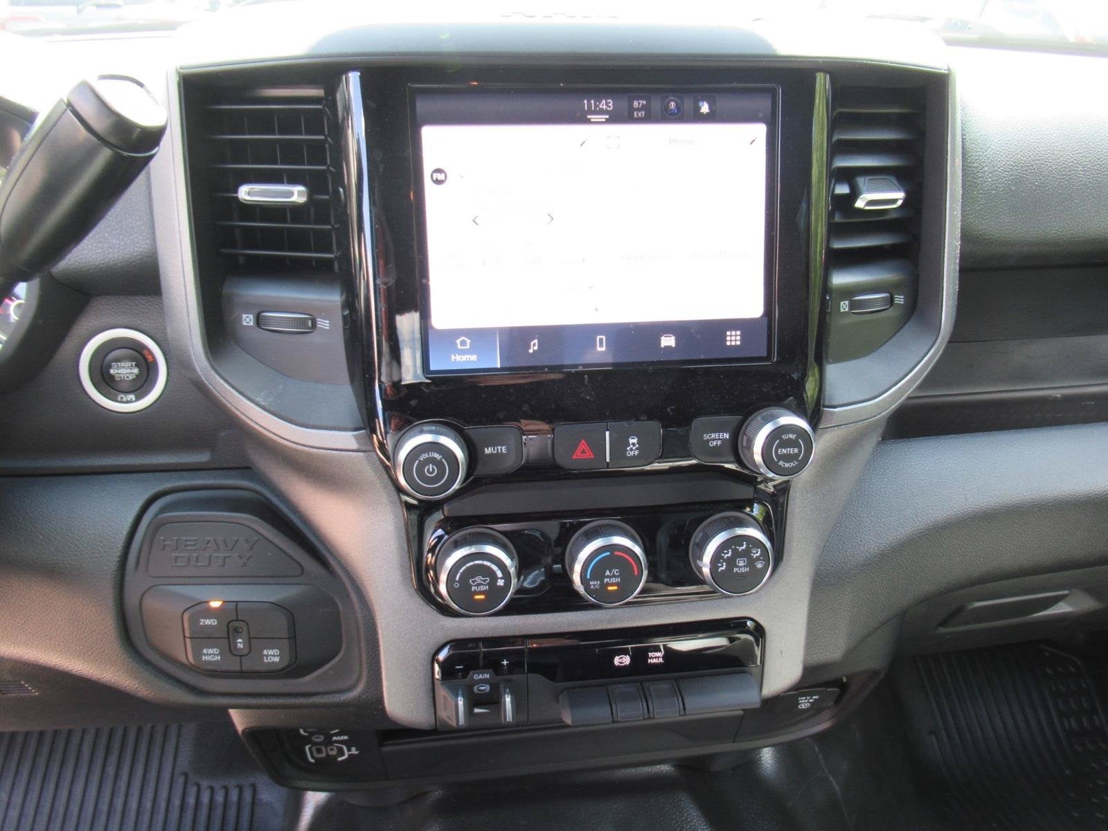 2026 RAM 3500 Tradesman Crew Cab 4x4 8' Box