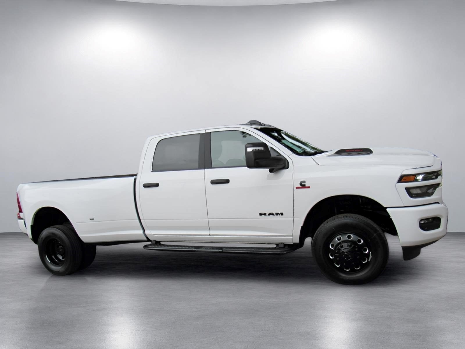 2027 RAM Ram 3500 RAM 3500 BIG HORN CREW CAB 4X4 8' BOX