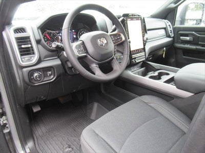 2027 RAM Ram 3500 RAM 3500 BIG HORN CREW CAB 4X4 8' BOX