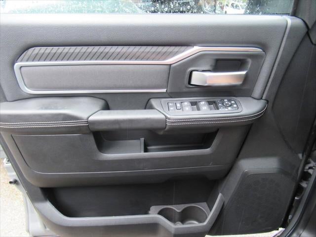 2027 RAM Ram 3500 RAM 3500 BIG HORN CREW CAB 4X4 8' BOX