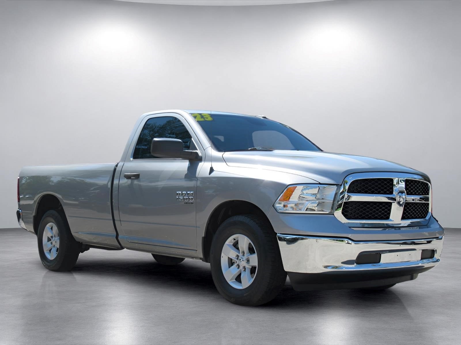 2023 RAM 1500 Classic Tradesman Regular Cab 4x2 8' Box