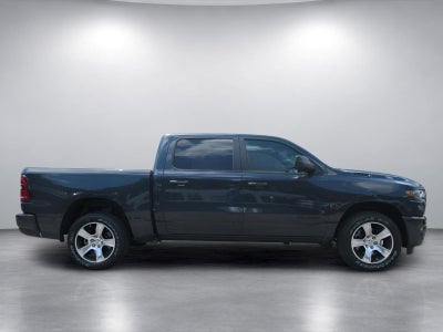 2026 RAM 1500 RAM 1500 EXPRESS CREW CAB 4X2 5'7' BOX