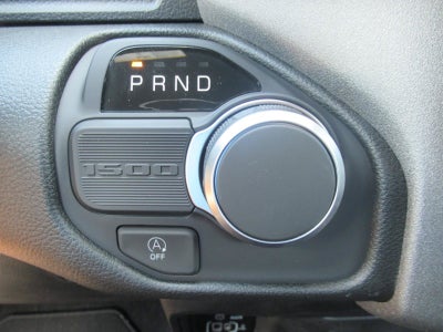 2026 RAM 1500 RAM 1500 EXPRESS CREW CAB 4X2 5'7' BOX