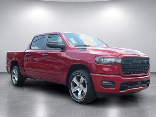 2026 RAM Ram 1500 RAM 1500 EXPRESS CREW CAB 4X2 5'7' BOX