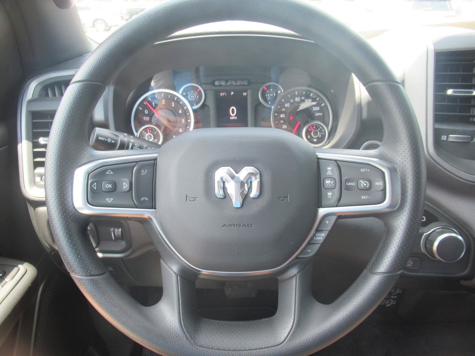 2026 RAM Ram 1500 RAM 1500 EXPRESS CREW CAB 4X2 5'7' BOX