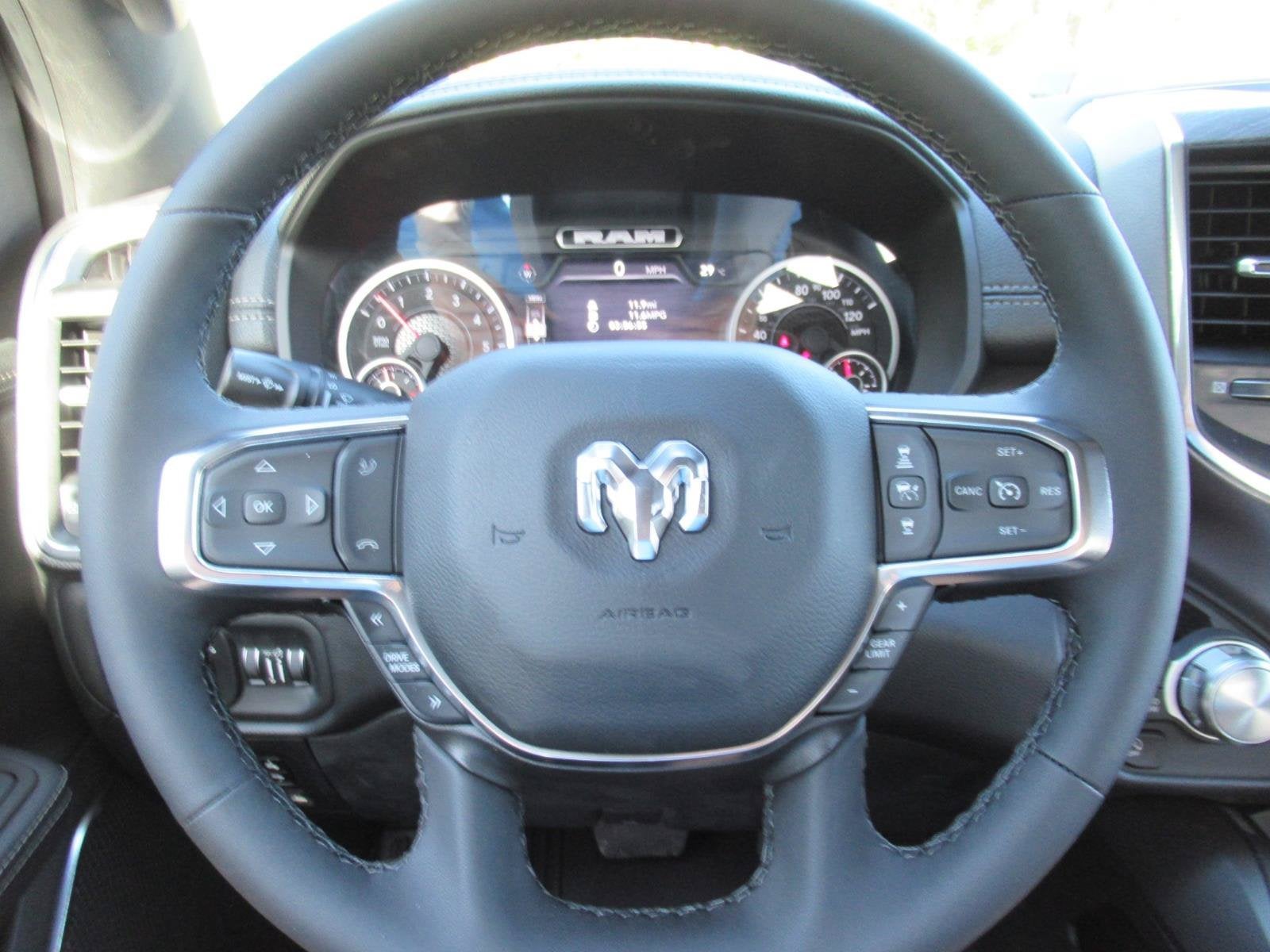 2026 RAM 1500 RAM 1500 LARAMIE CREW CAB 4X4 5'7' BOX