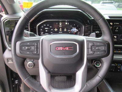2022 GMC Sierra 1500 4WD Crew Cab Short Box SLT