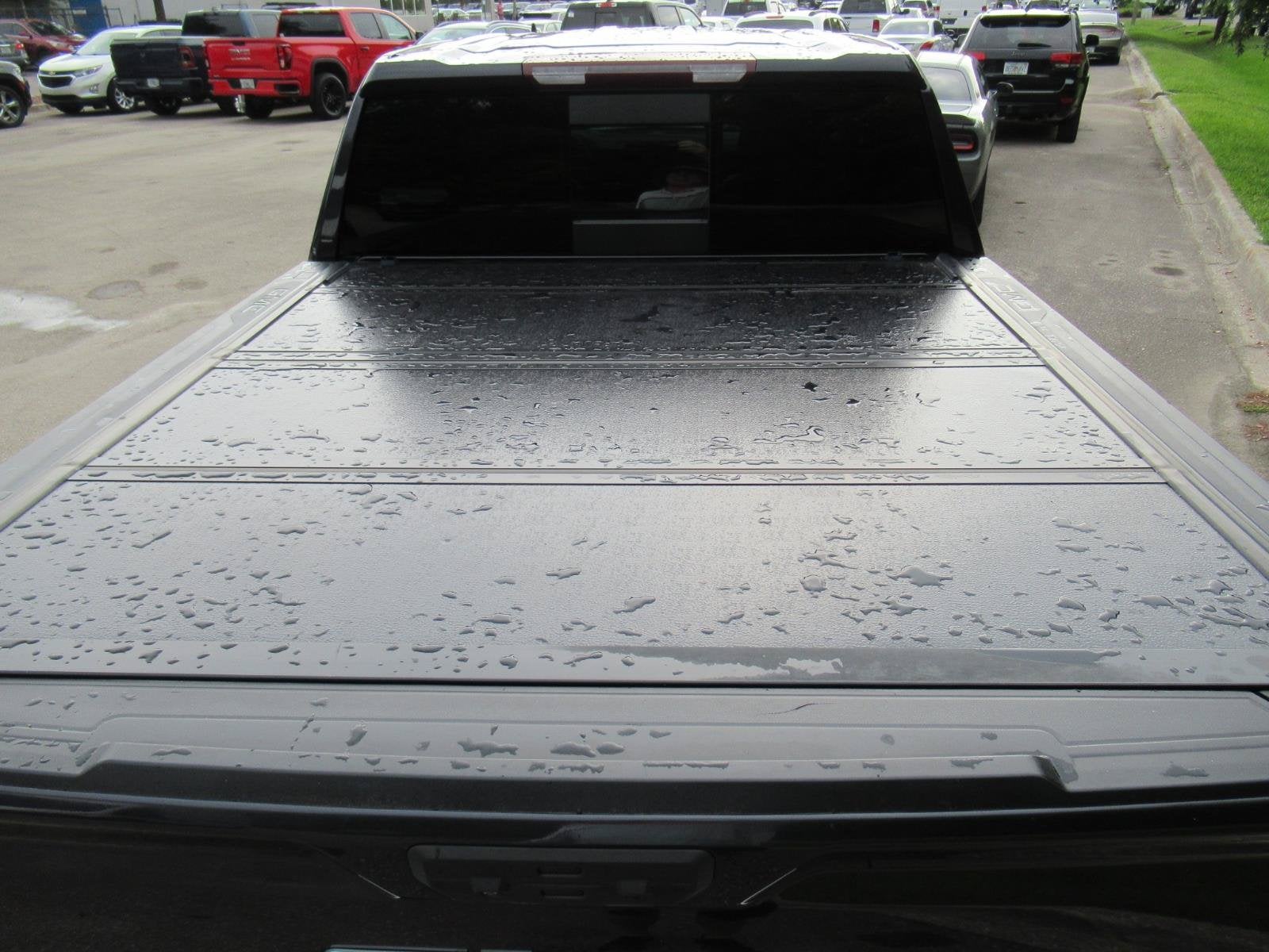 2022 GMC Sierra 1500 4WD Crew Cab Short Box SLT