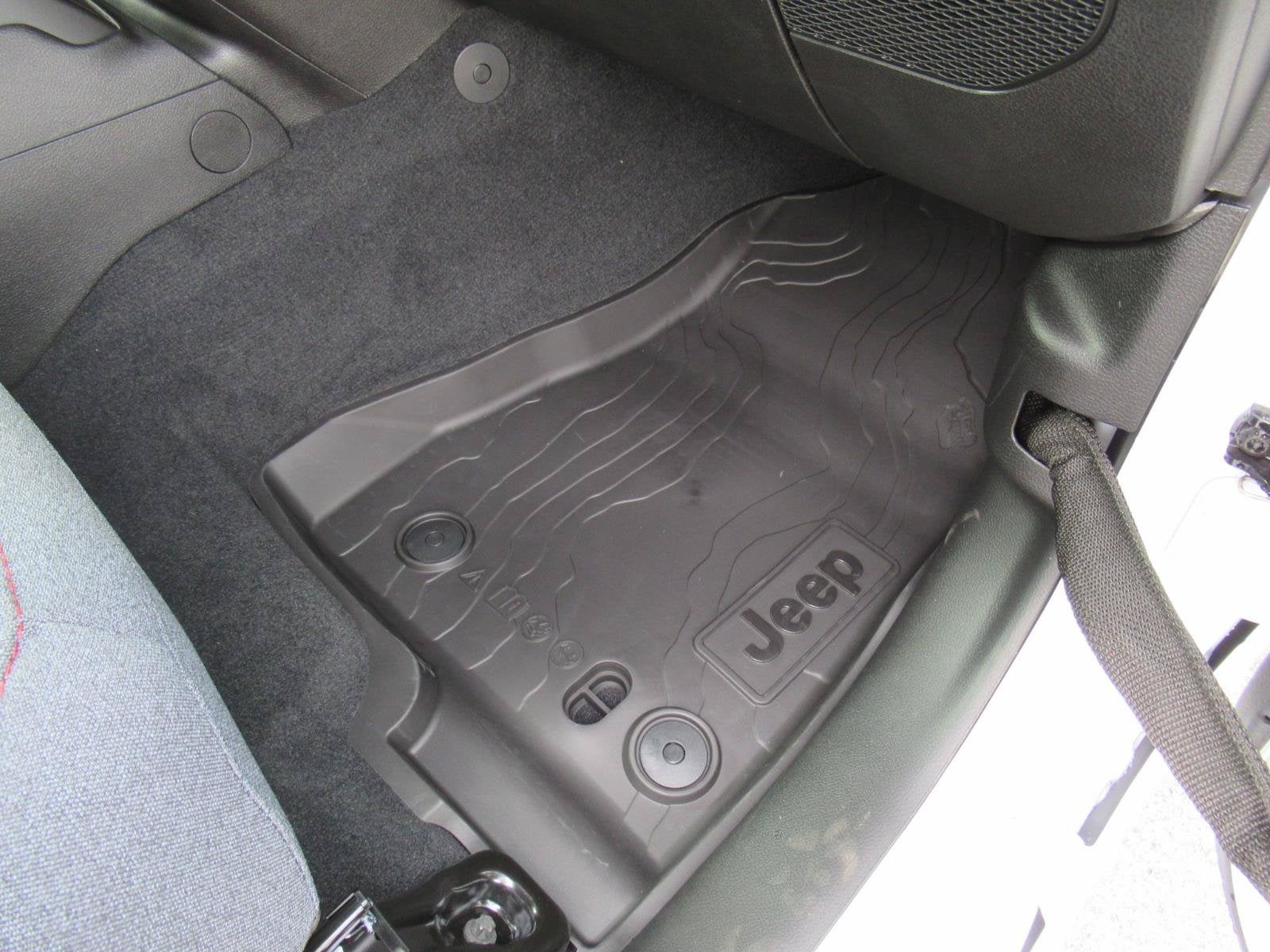 2026 Jeep Wrangler 4-Door Sport