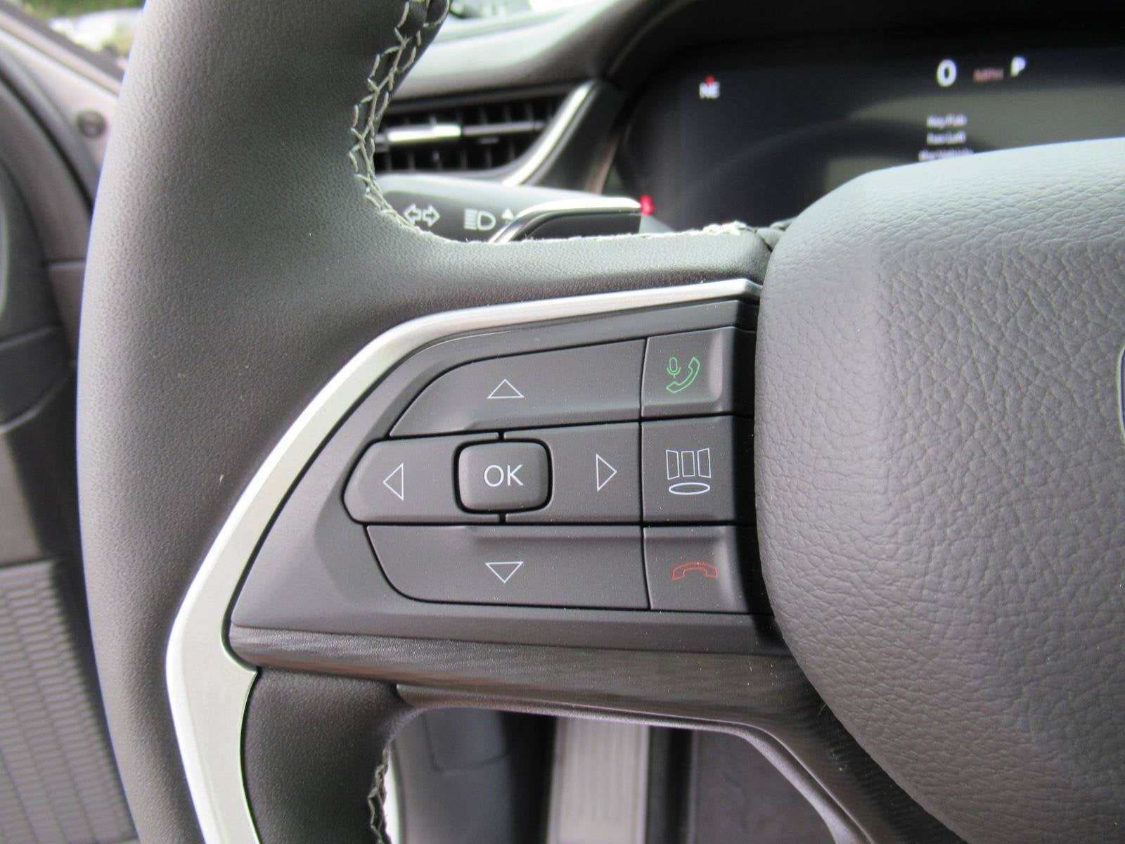 2026 Jeep Grand Cherokee GRAND CHEROKEE LAREDO X 4X2