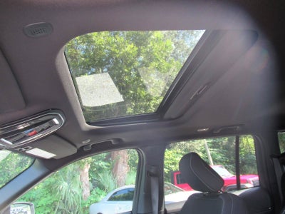 2027 Jeep Grand Cherokee GRAND CHEROKEE LAREDO X 4X2