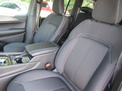 2027 Jeep Grand Cherokee GRAND CHEROKEE LAREDO X 4X2