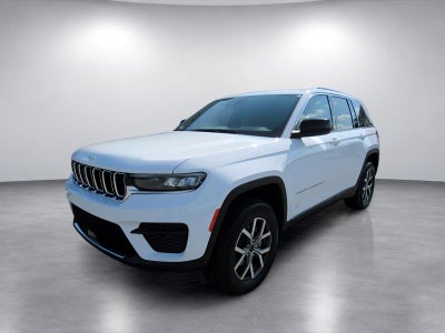 2027 Jeep Grand Cherokee GRAND CHEROKEE LAREDO X 4X2
