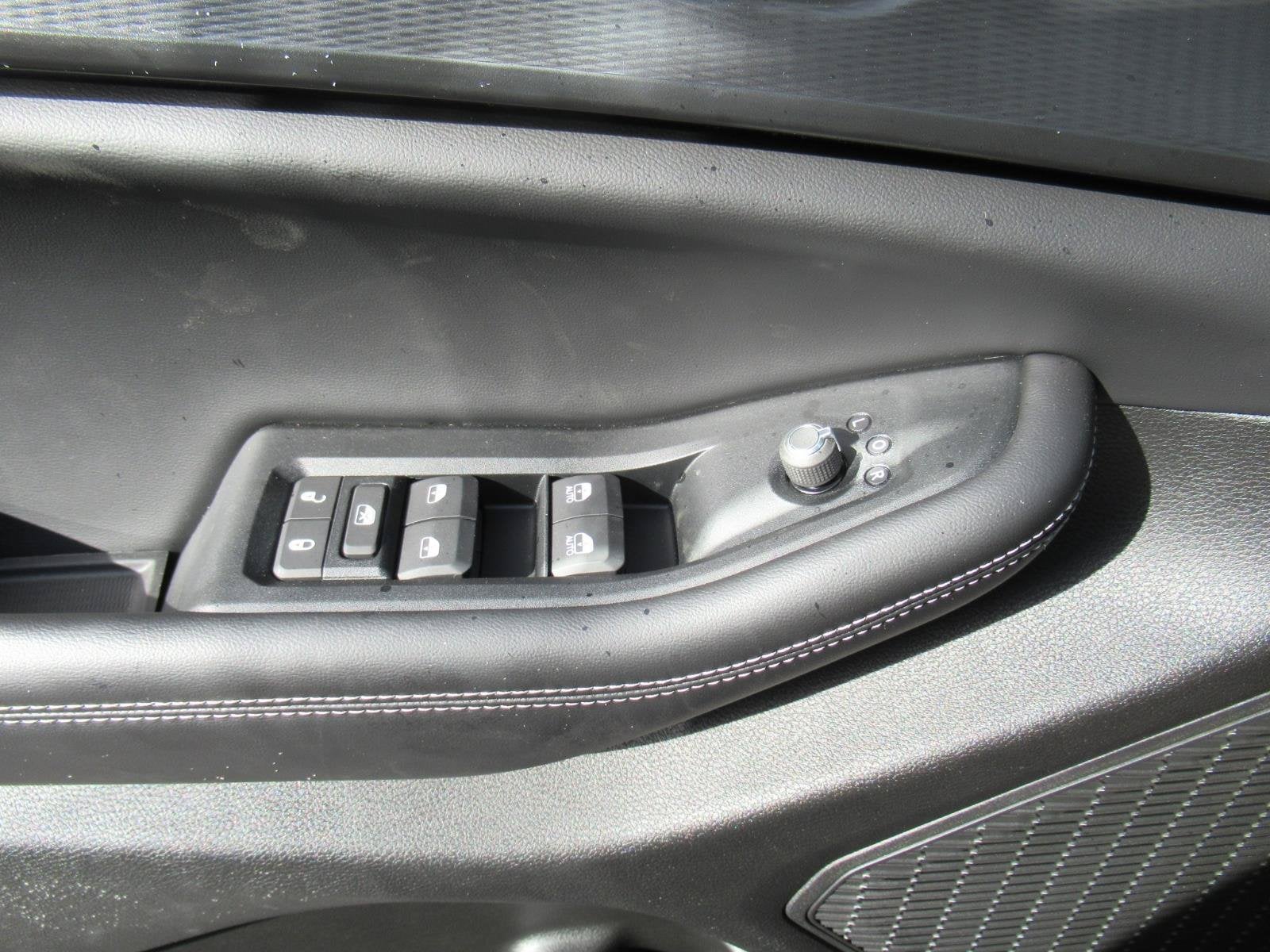 2026 Jeep Grand Cherokee GRAND CHEROKEE LAREDO X 4X2
