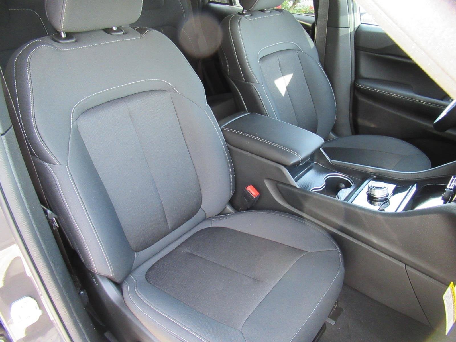 2026 Jeep Grand Cherokee GRAND CHEROKEE LAREDO X 4X2