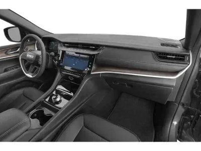 2027 Jeep Grand Cherokee GRAND CHEROKEE LAREDO ALTITUDE 4X2