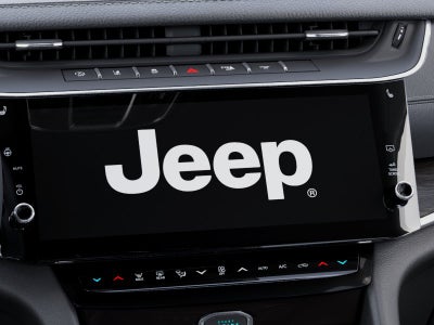 2027 Jeep Grand Cherokee GRAND CHEROKEE LAREDO ALTITUDE 4X2
