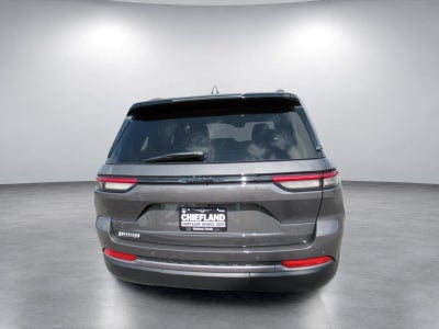 2026 Jeep Grand Cherokee GRAND CHEROKEE LAREDO ALTITUDE 4X2