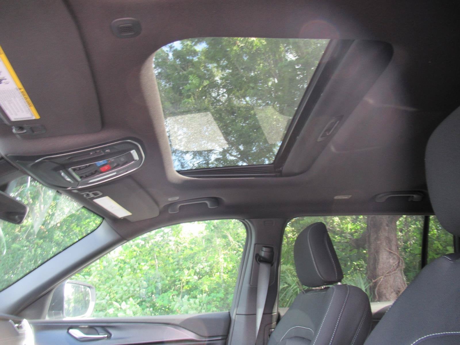 2026 Jeep Grand Cherokee GRAND CHEROKEE L LAREDO X 4X2
