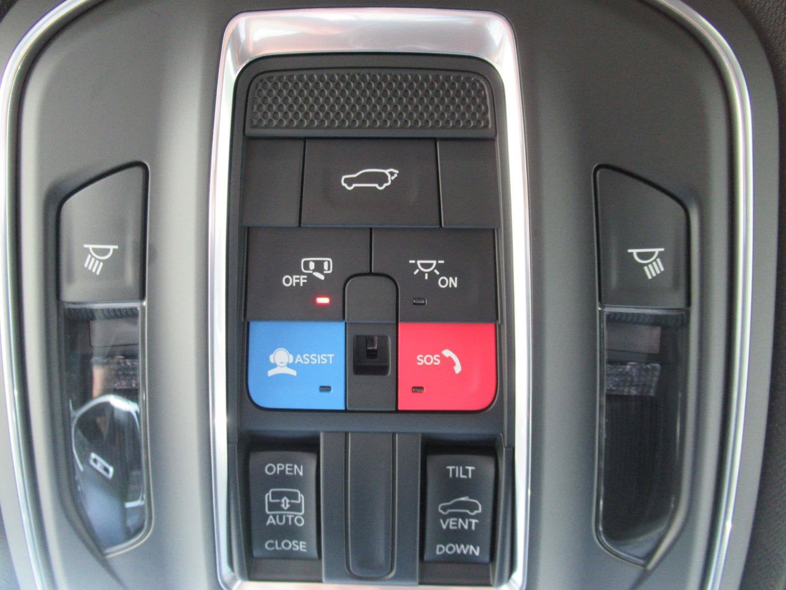 2026 Jeep Grand Cherokee GRAND CHEROKEE L LAREDO X 4X2