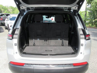 2026 Jeep Grand Cherokee GRAND CHEROKEE L LAREDO X 4X2
