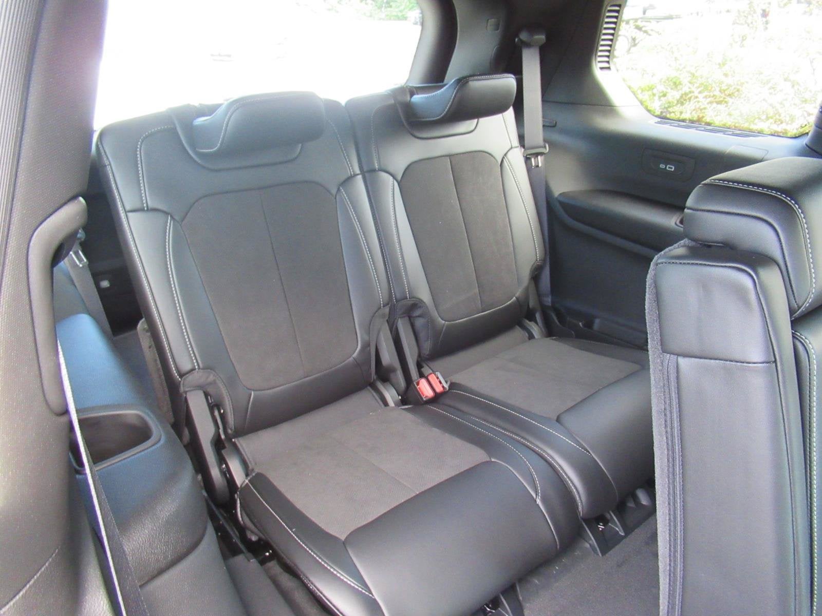 2027 Jeep Grand Cherokee GRAND CHEROKEE L LAREDO ALTITUDE 4X2
