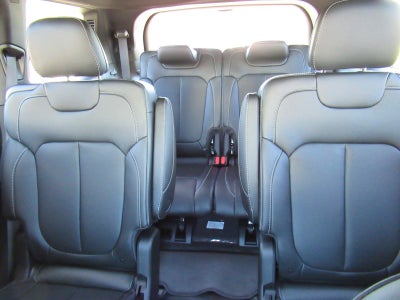 2027 Jeep Grand Cherokee GRAND CHEROKEE L LIMITED 4X2