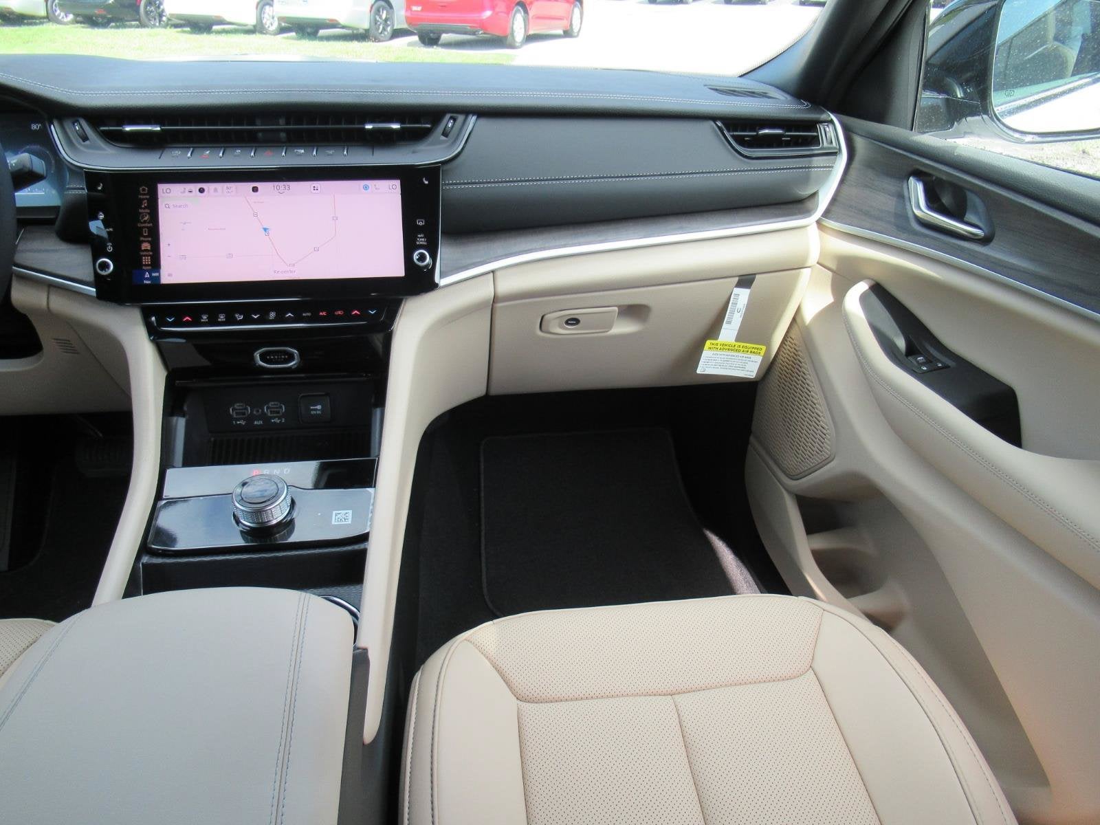 2027 Jeep Grand Cherokee GRAND CHEROKEE L LIMITED 4X2