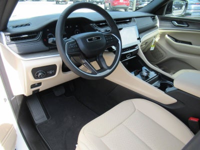 2027 Jeep Grand Cherokee GRAND CHEROKEE L LIMITED 4X2