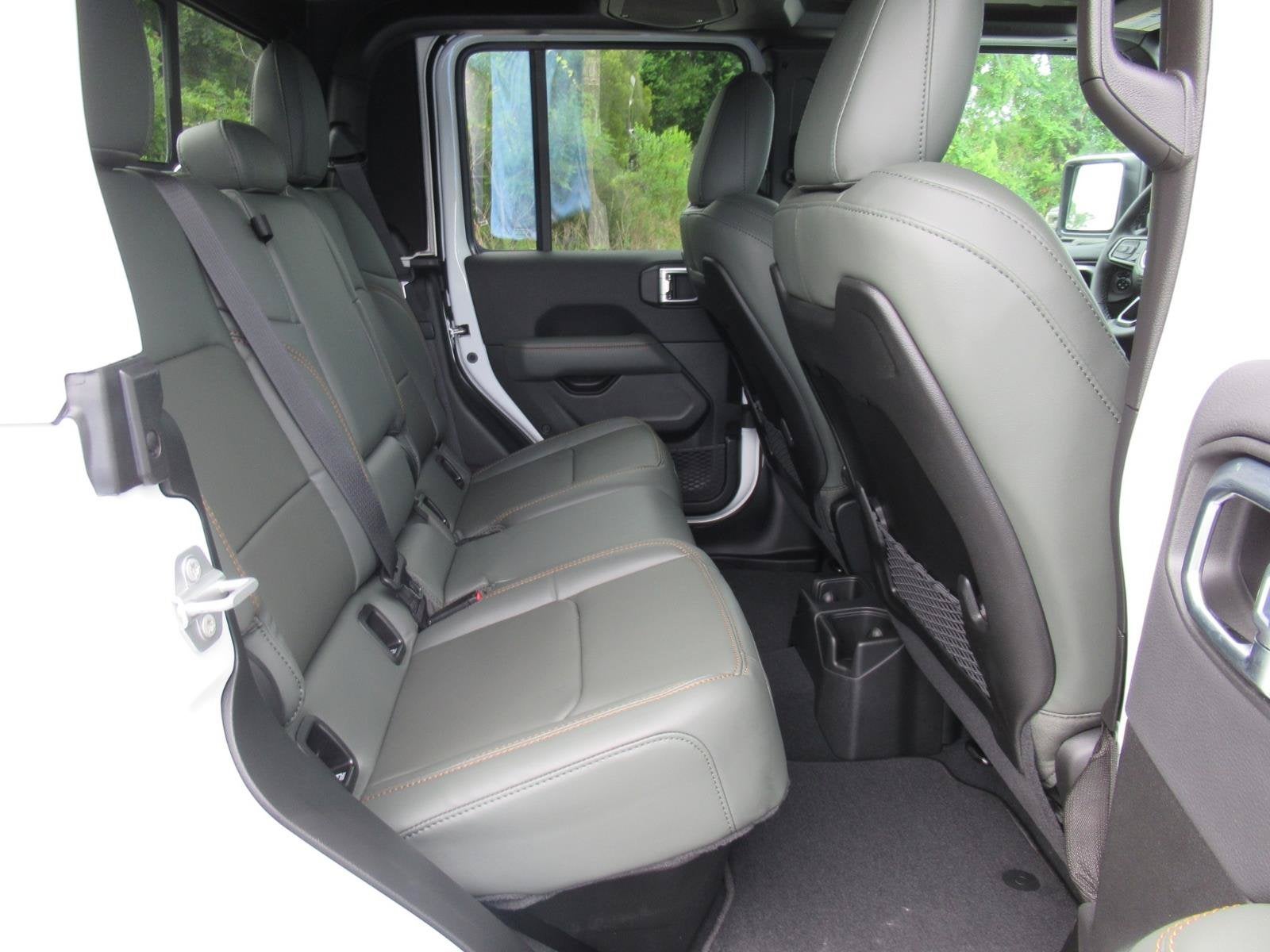 2026 Jeep Gladiator GLADIATOR MOJAVE X 4X4