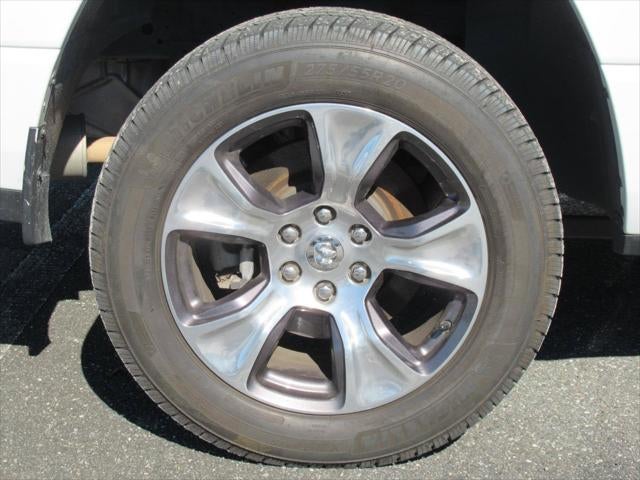 2020 RAM 1500 Big Horn Quad Cab 4x2 6'4' Box