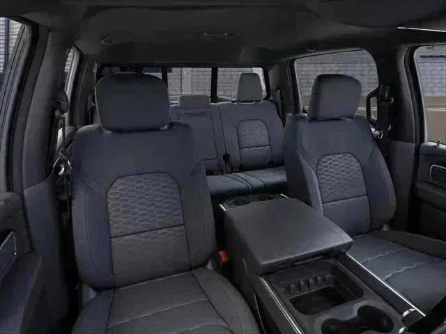 2027 RAM Ram 1500 RAM 1500 BIG HORN CREW CAB 4X2 5'7' BOX