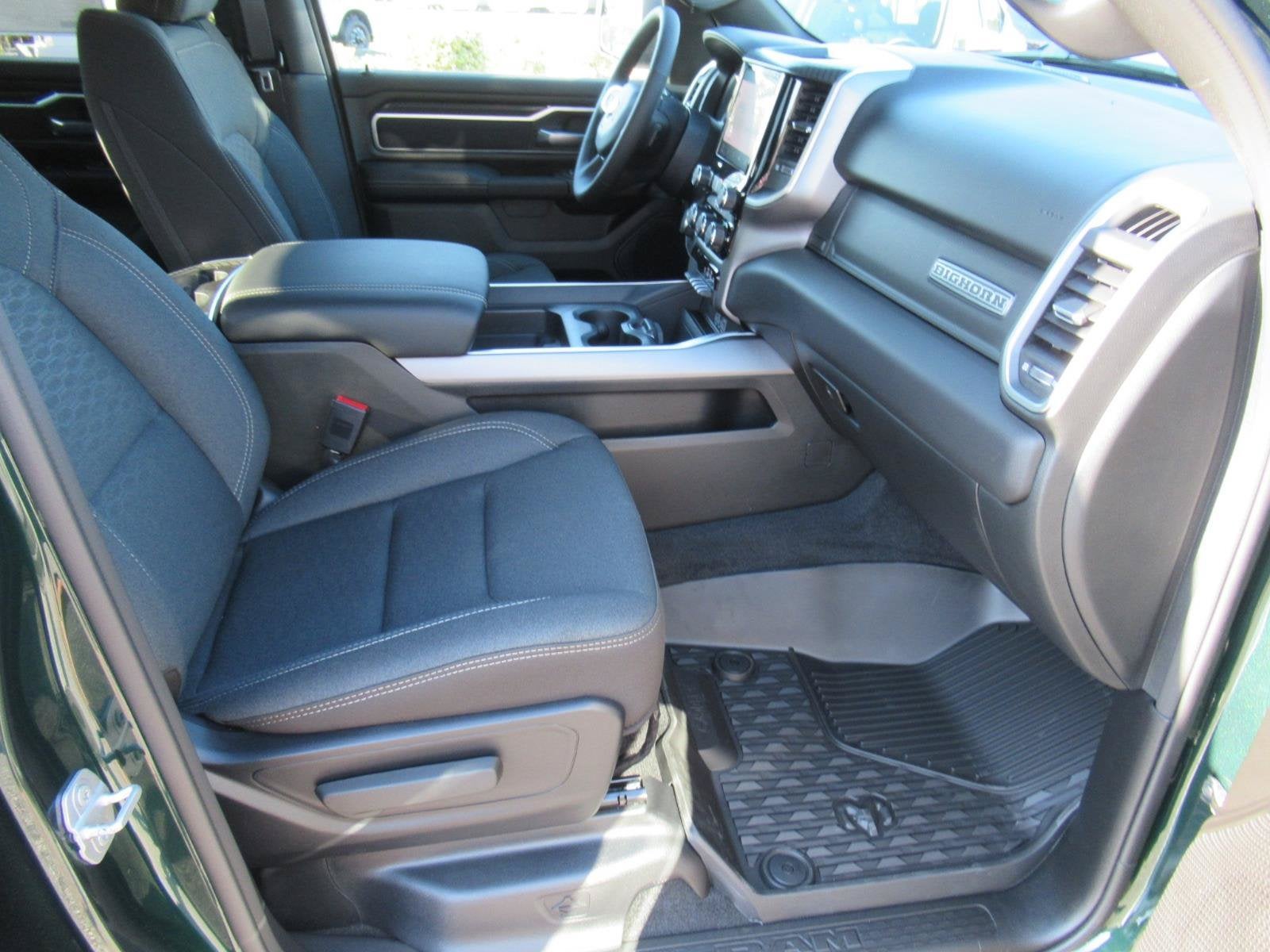 2027 RAM Ram 1500 RAM 1500 BIG HORN CREW CAB 4X2 5'7' BOX