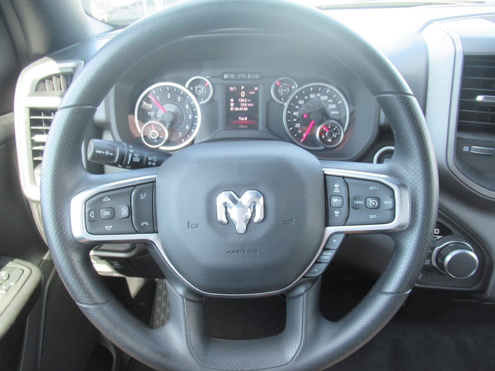 2026 RAM Ram 1500 RAM 1500 TRADESMAN CREW CAB 4X4 5'7' BOX