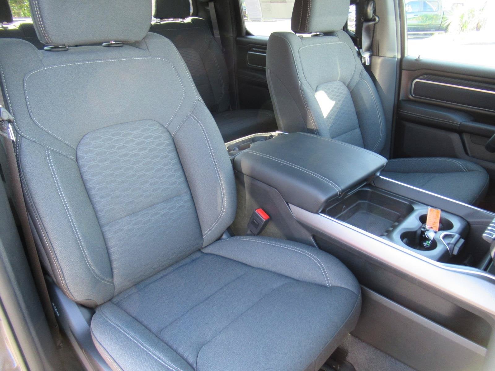 2027 RAM Ram 1500 RAM 1500 BIG HORN CREW CAB 4X4 5'7' BOX