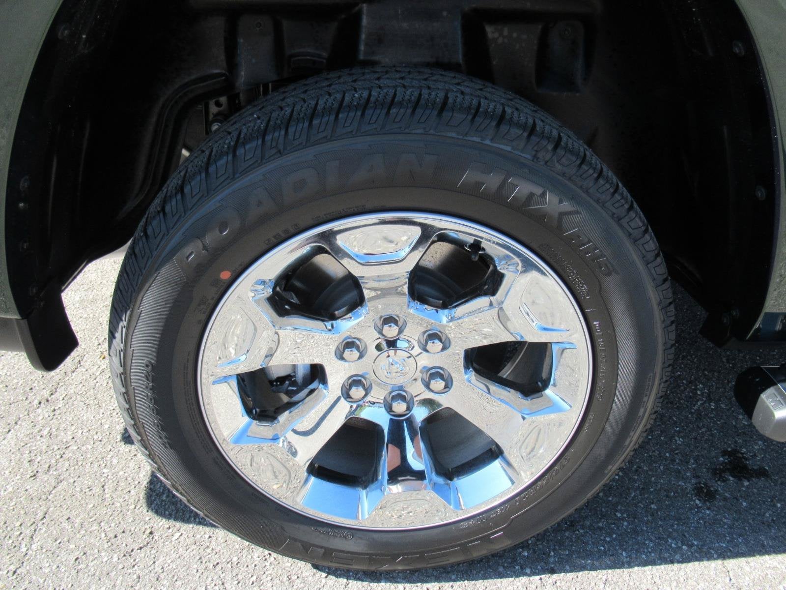 2027 RAM 1500 RAM 1500 BIG HORN CREW CAB 4X4 5'7' BOX
