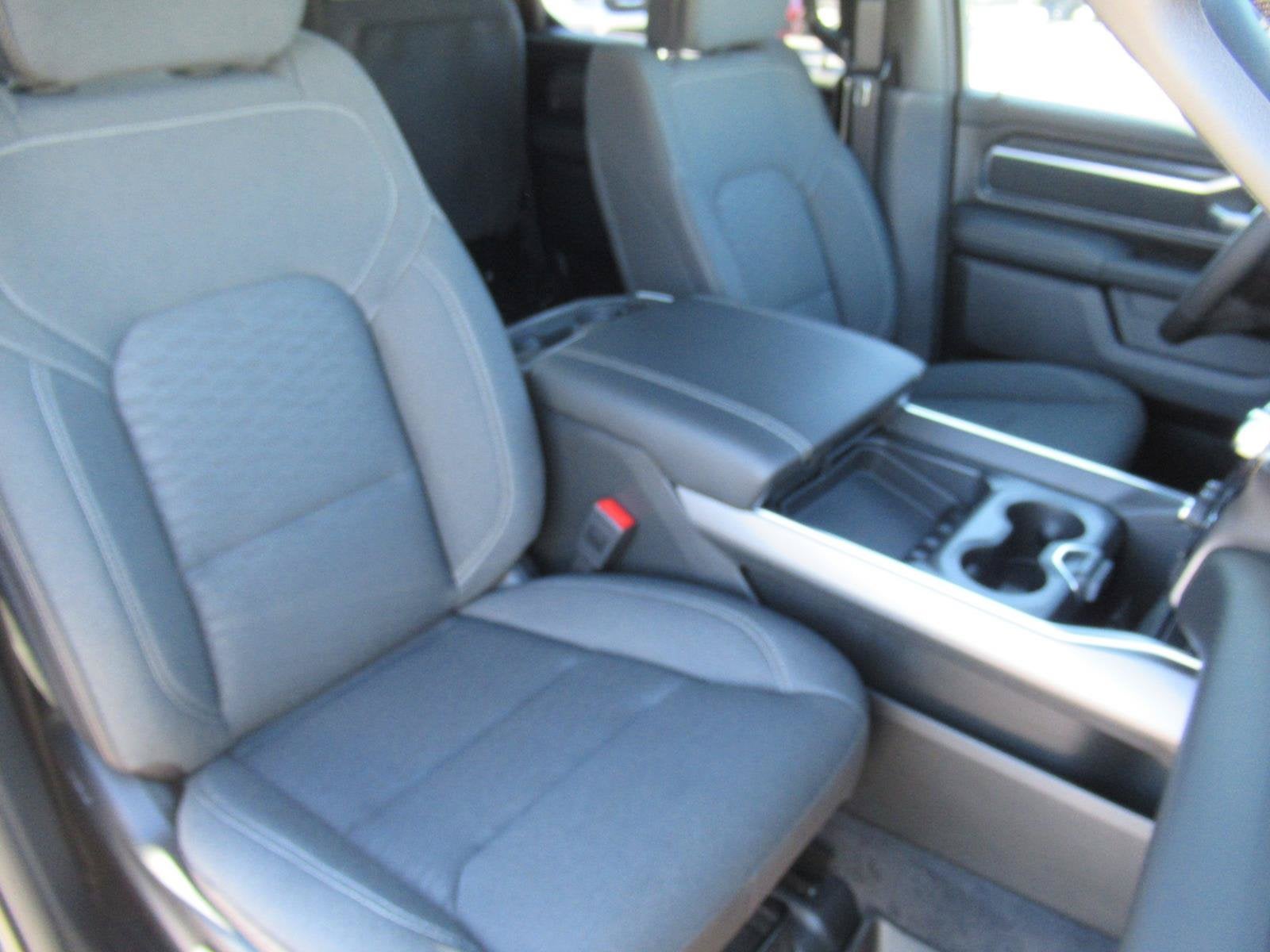 2027 RAM 1500 RAM 1500 BIG HORN CREW CAB 4X4 5'7' BOX