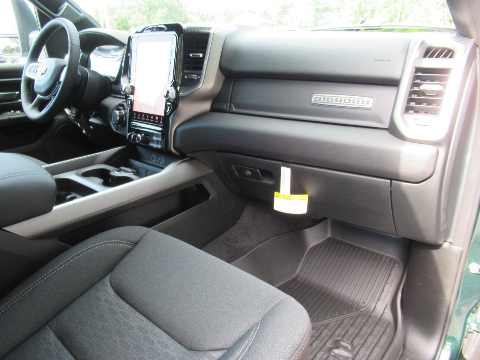 2027 RAM Ram 1500 RAM 1500 BIG HORN CREW CAB 4X4 5'7' BOX